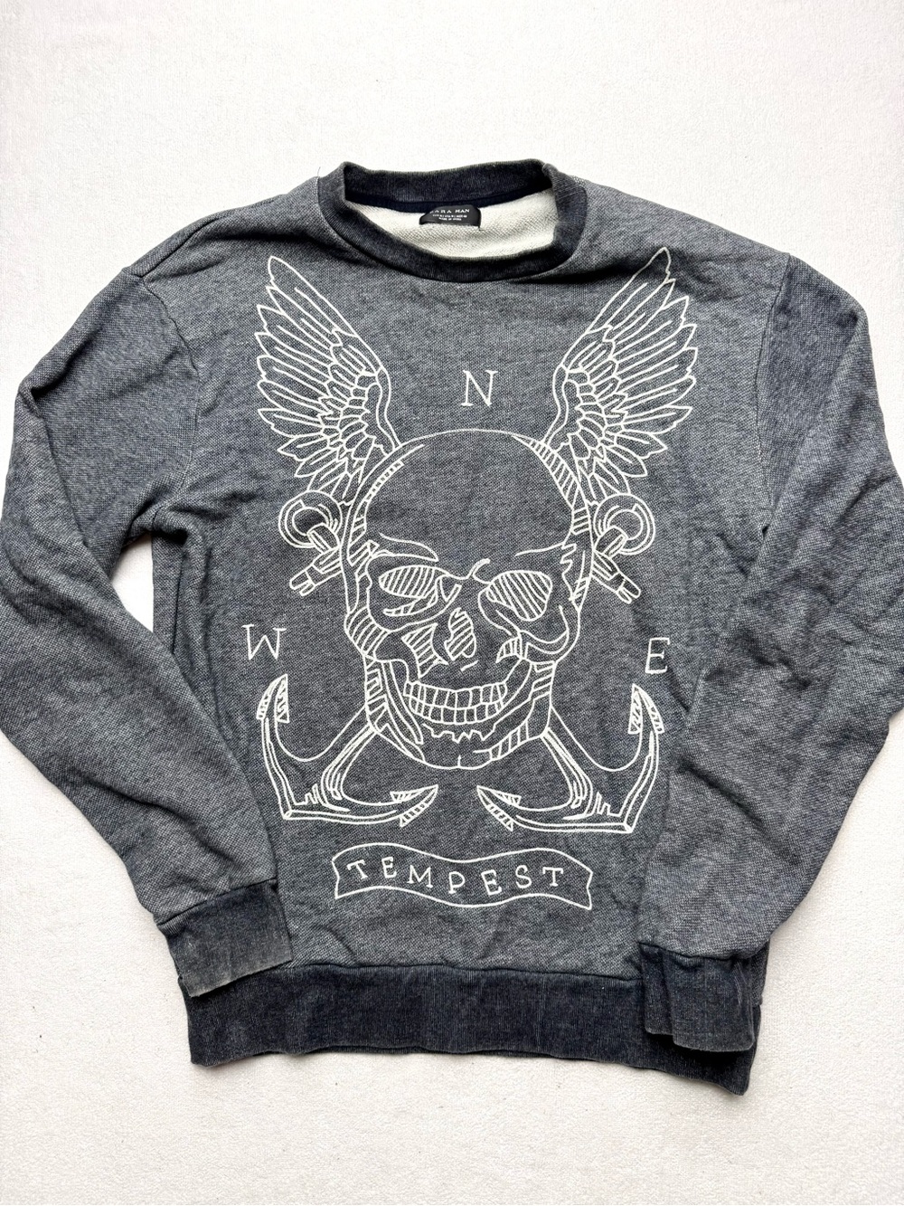 Zara Dark Gray Crewneck Sweatshirt with White Skull Graphic
